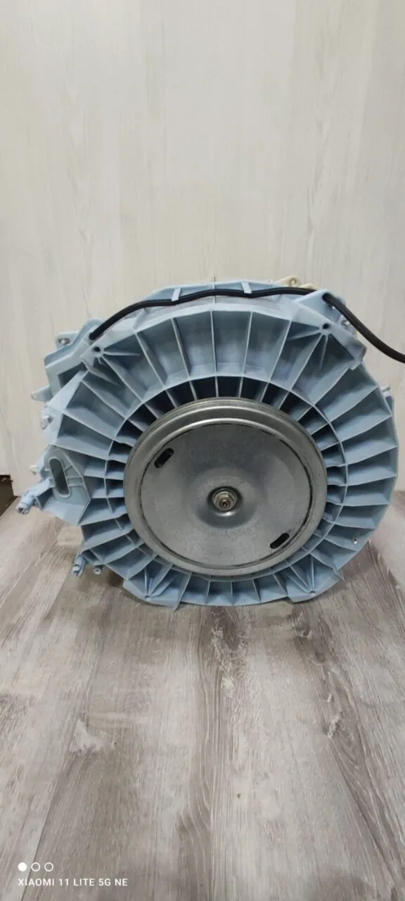 Бак в сборе Bosch 9000647760/9000672650(651) Только самовывоз!