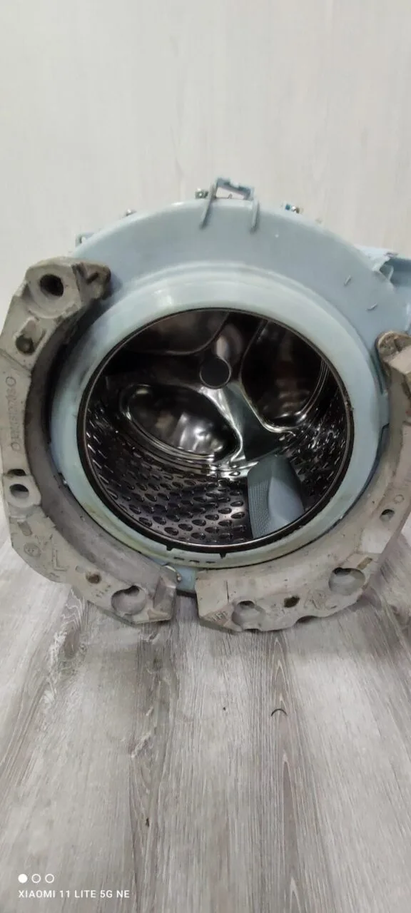 Бак в сборе Bosch 9000118519/9000051808 Только самовывоз!