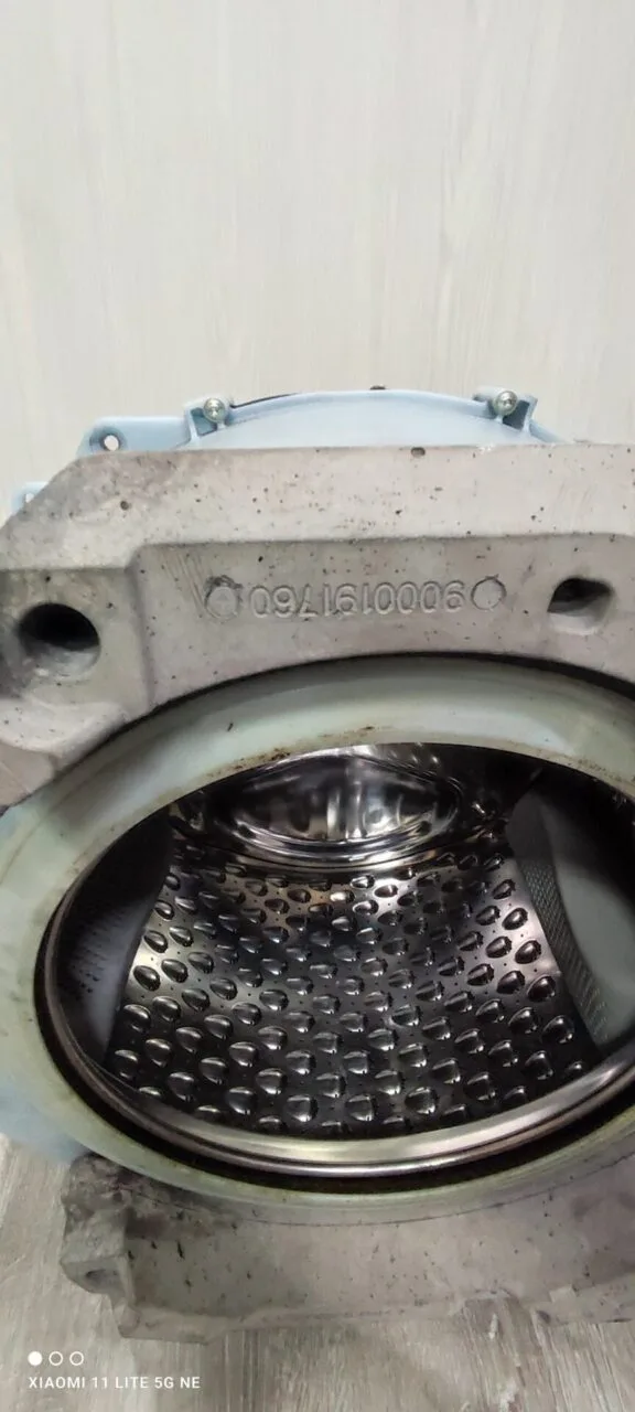 Бак в сборе Bosch 9000212739/9000255210 Только самовывоз!