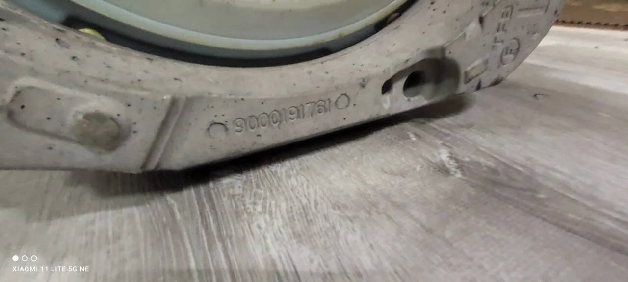Бак в сборе Bosch 9000212739/9000255210 Только самовывоз!