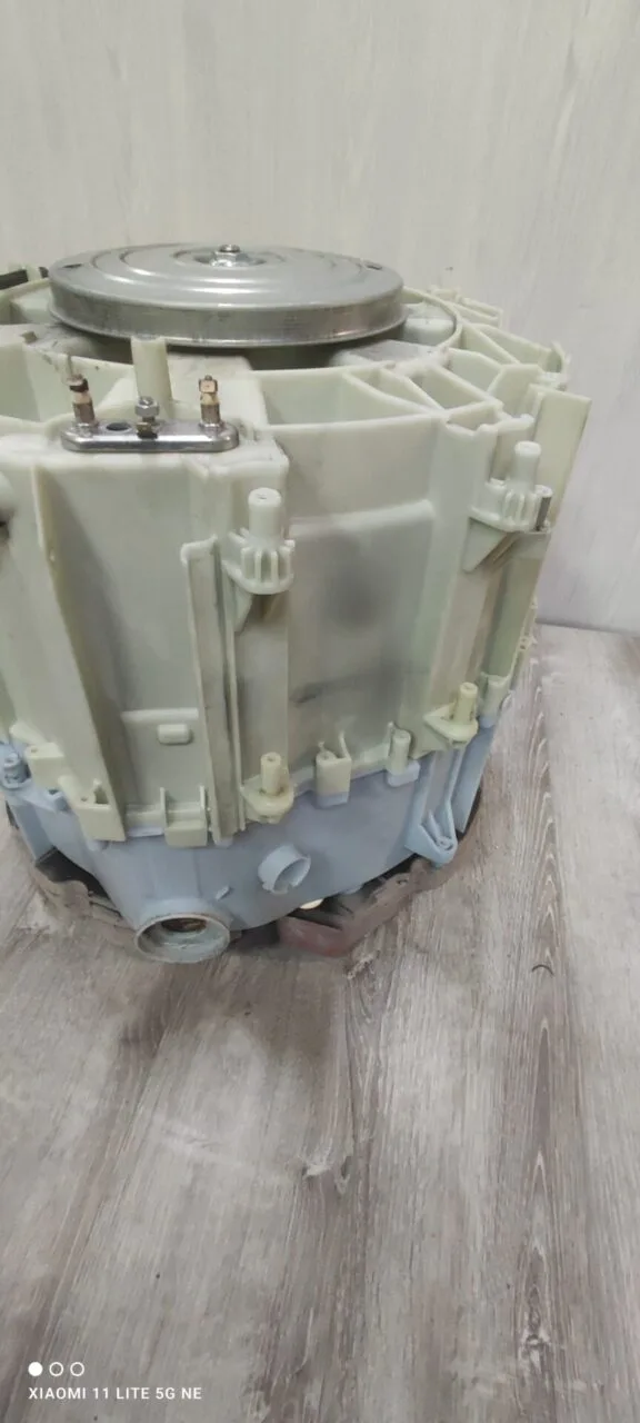 Бак в сборе Bosch 9000255196/9000208084 Только самовывоз!