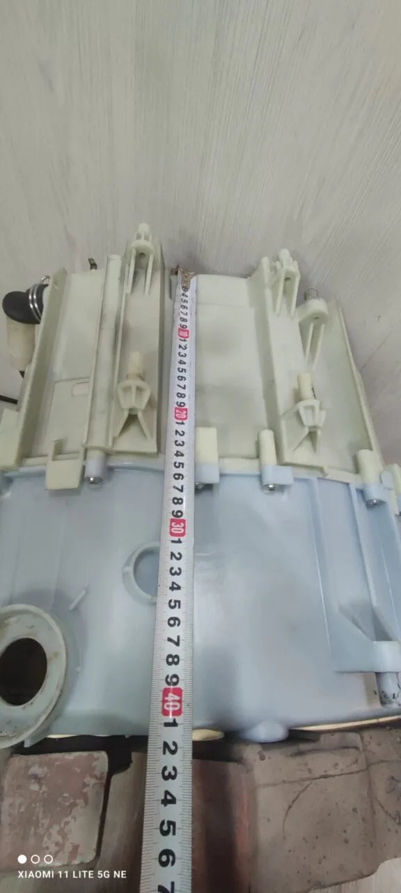 Бак в сборе Bosch 9000255196/9000208084 Только самовывоз!