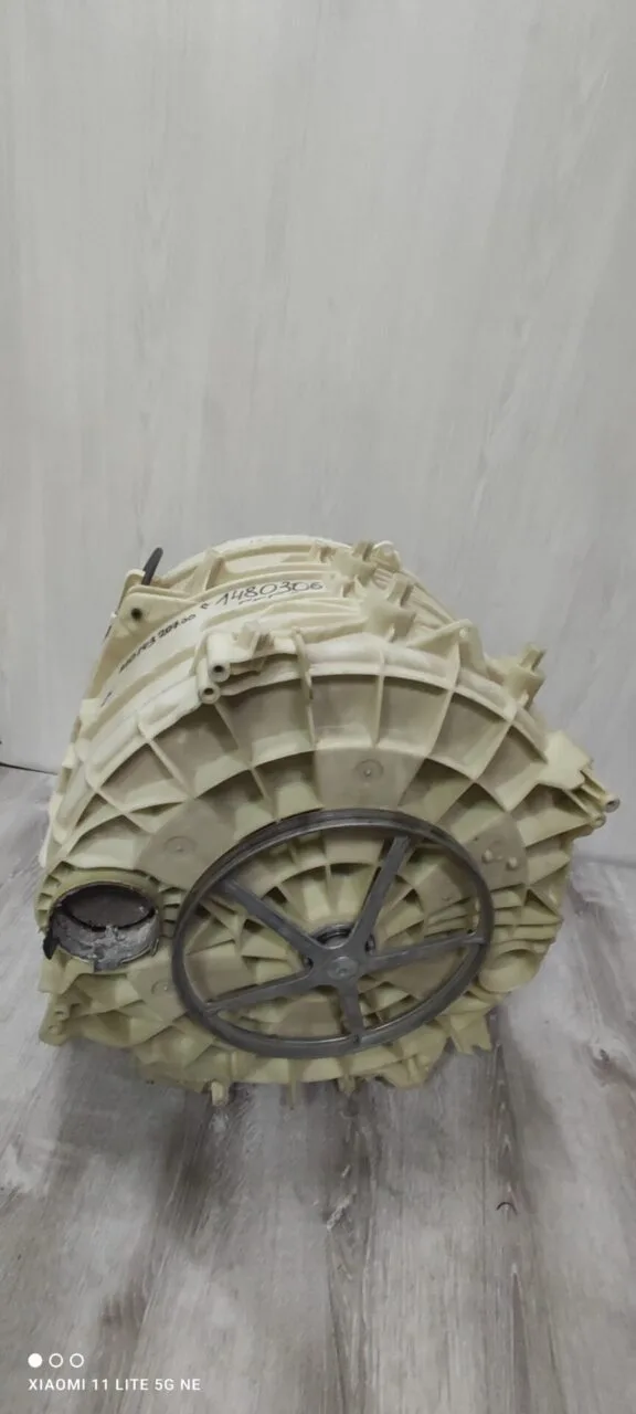 Бак в сборе Indesit 14803065550.00 / 210143207.00 Только самовывоз!