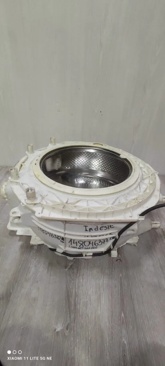 Бак в сборе Indesit 148046372.00 / 148046377.00 (374.00 .362.00) Только самовывоз!