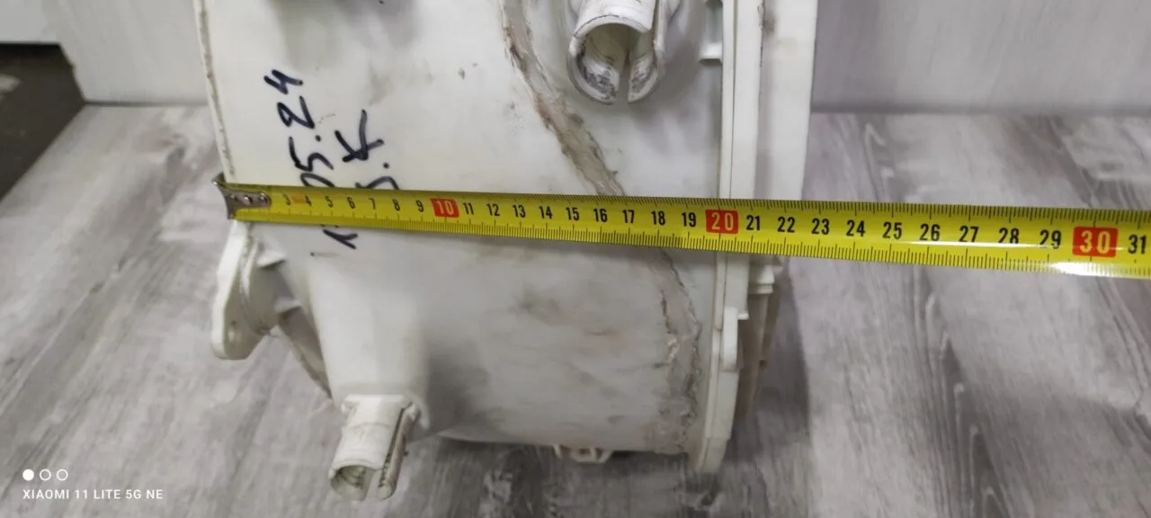 Бак в сборе Indesit 148046372.00 / 148046377.00 (374.00 .362.00) Только самовывоз!