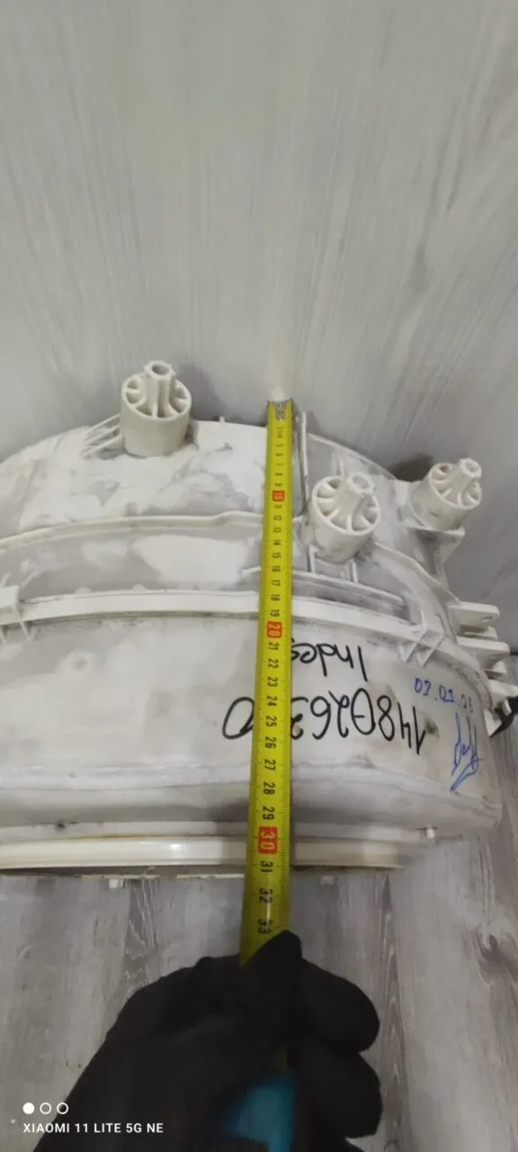 Бак в сборе Indesit 148026340.00 202/203  Только самовывоз!