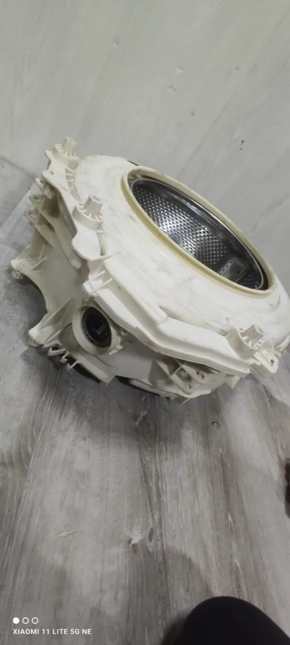 Бак в сборе Indesit 148026343.00  Только самовывоз!