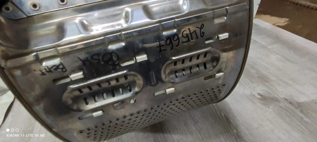 Барабан Bosch 245667 вертикальная загрузка