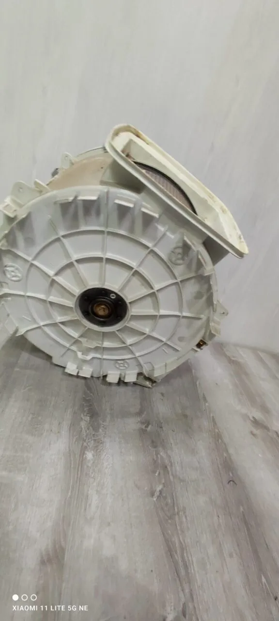 Бак Bosch A500012AA5 / A507210AB6 вертикальная загрузка Только самовывоз!