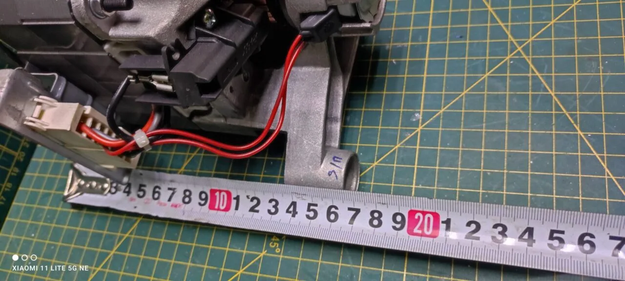 Двигатель Bosch 5420002948 6 контактов большой статор длинный вал