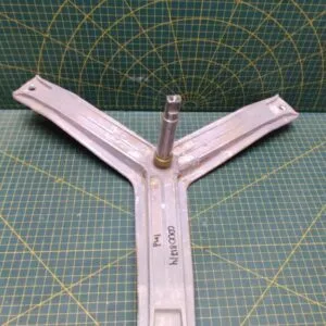 Крестовина Indesit C 00081714