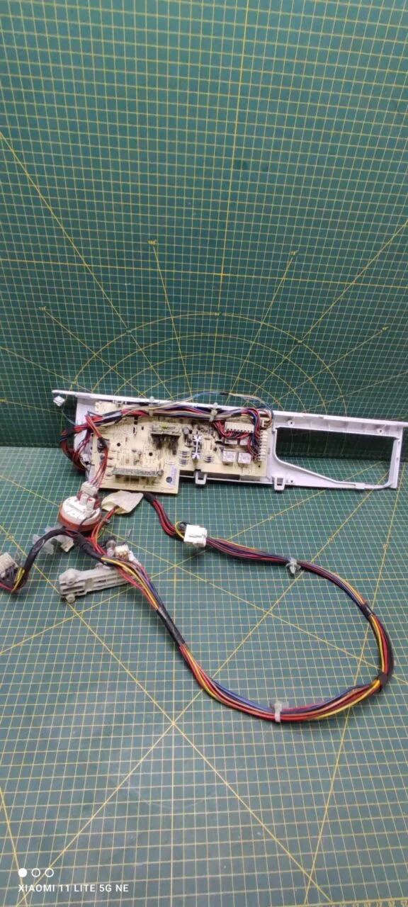 IMG_20260305_112438 Модуль Indesit WIU 80 с дефектом