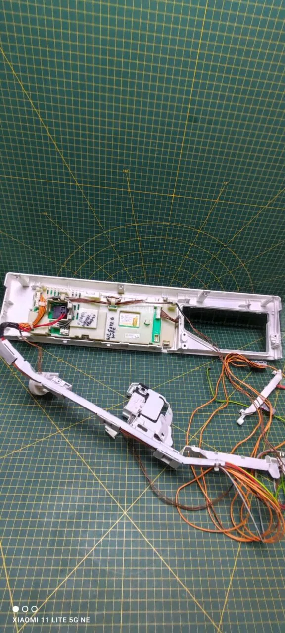 IMG_20260305_113024 Модуль Bosch WLG 2426WOE с дефектом