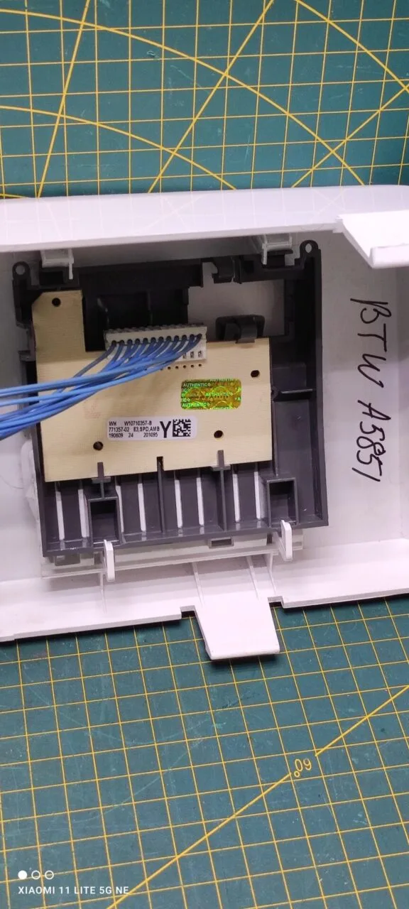 Панель Indesit BTW A5851  вертик.загрузка