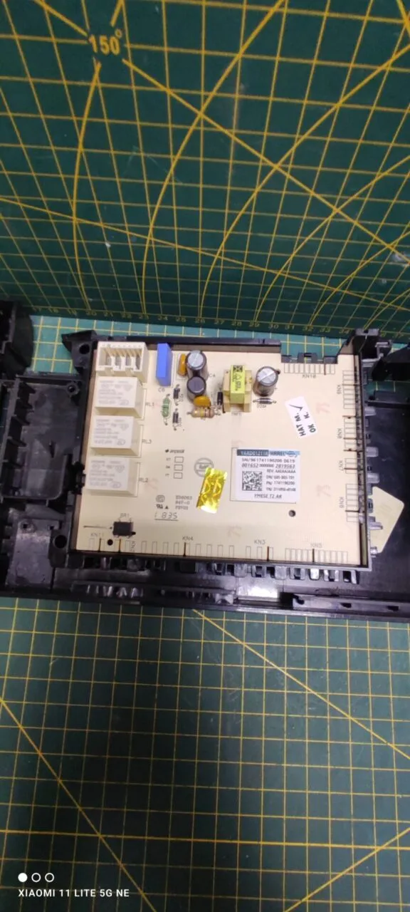 Панель с модулем Beko DIN 2642D 60см.