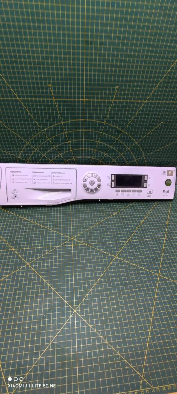 Панель Ariston MVSE 6125 с дефектом