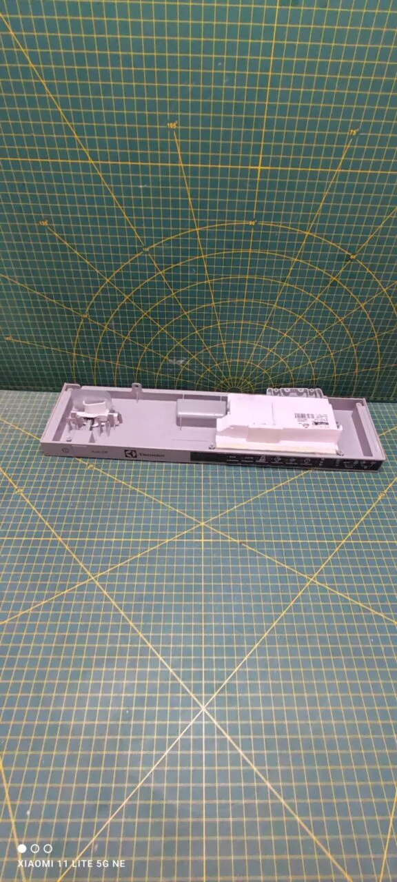 Панель с модулем Electrolux ESL 94300LA