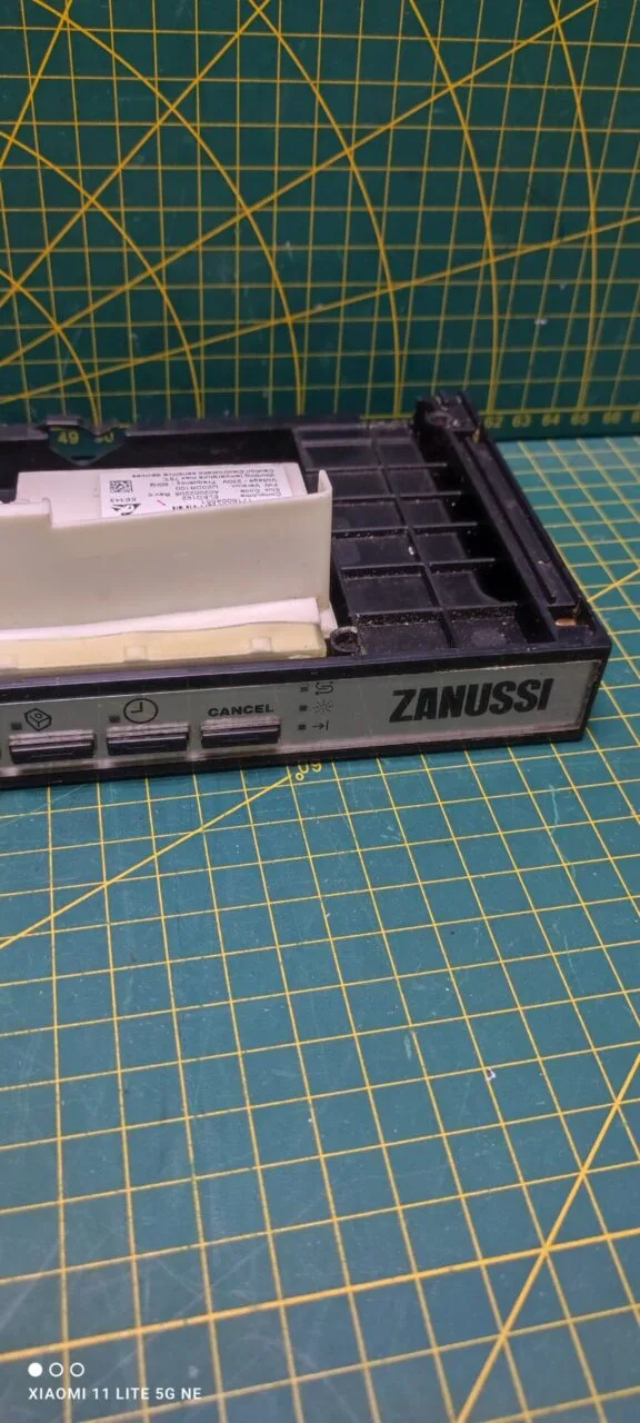 Панель Zanussi ZDV 91500FA