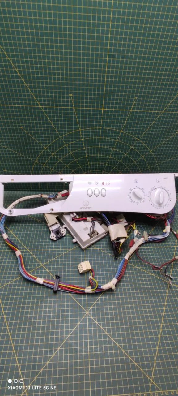 Модуль Indesit W83T Модуль Indesit W83T