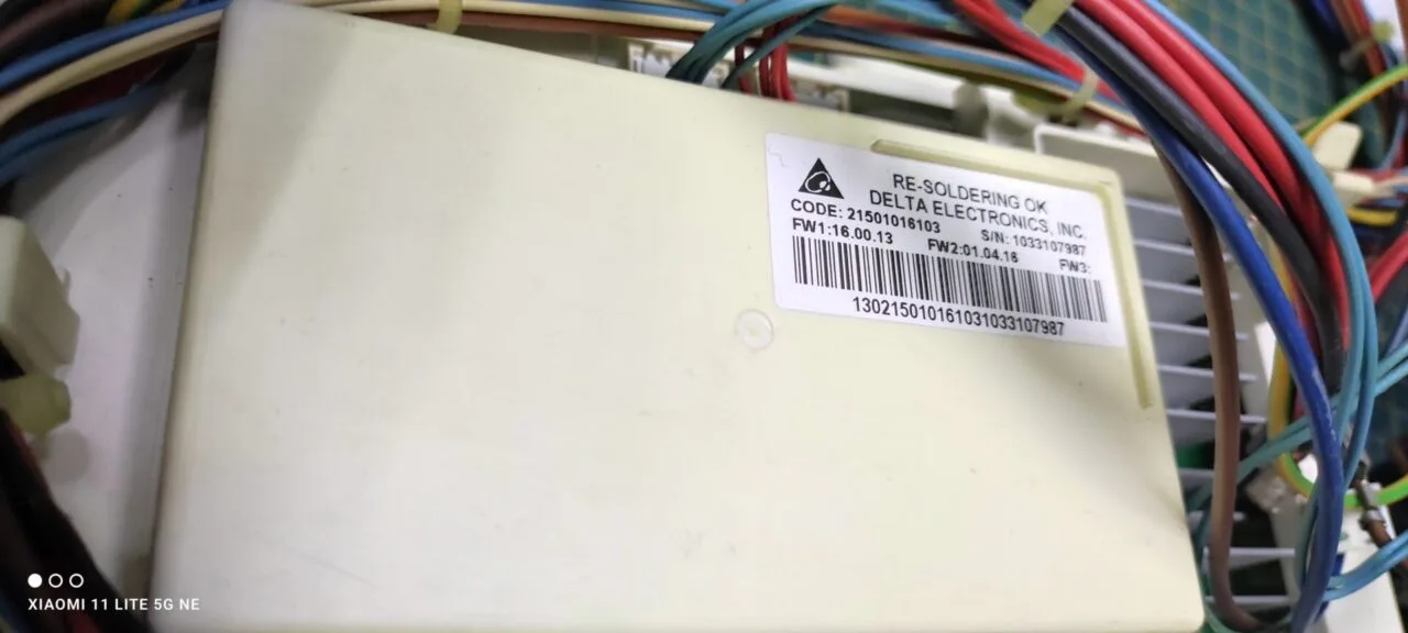 Модуль Indesit PWSE 61087s с дефектом