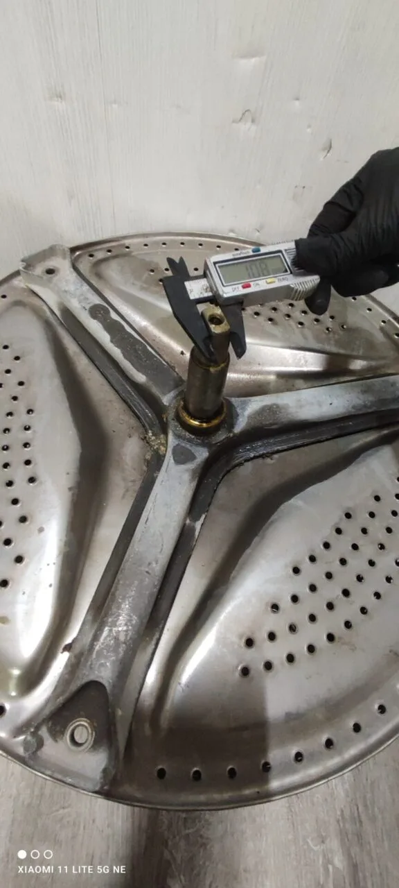 Барабан Indesit Ariston 174000147,04