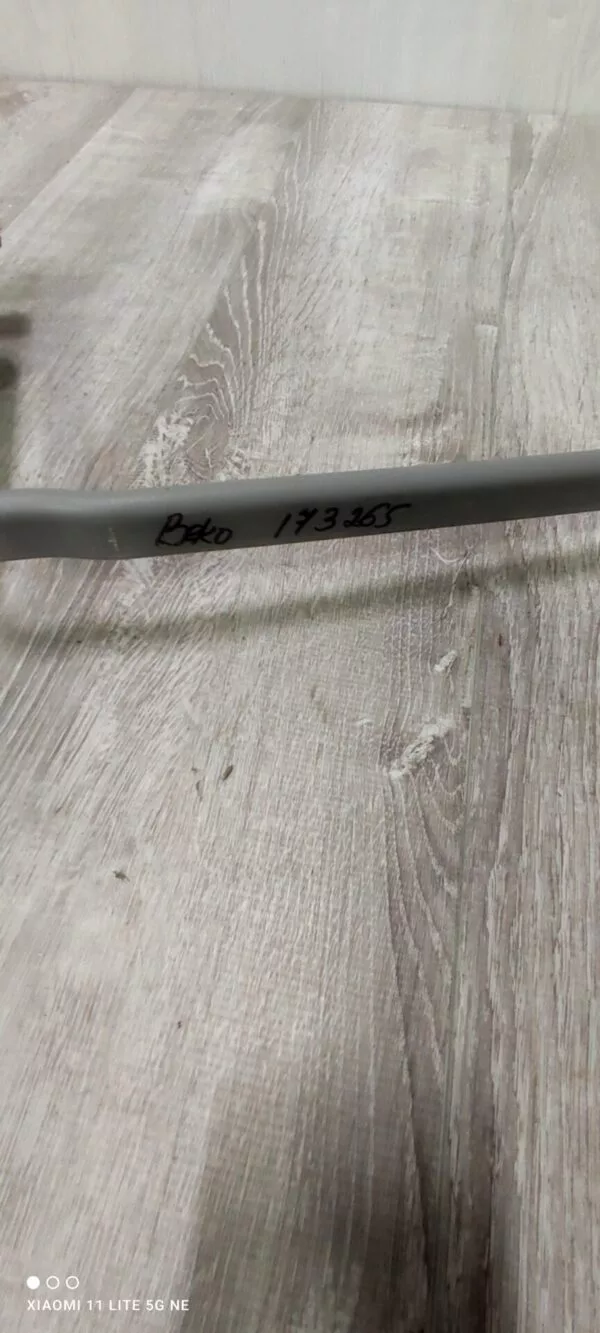 Труба подачи воды Beko Kuppersberg 173265 для пмм