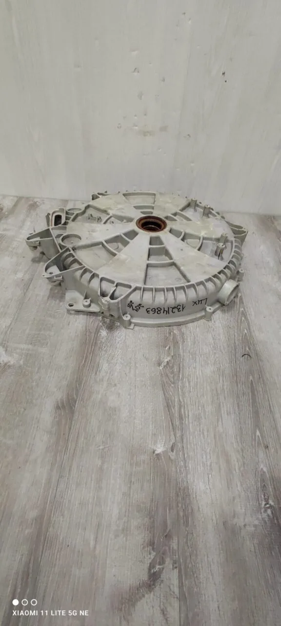 Задний полубак Electrolux 13214863 204/205