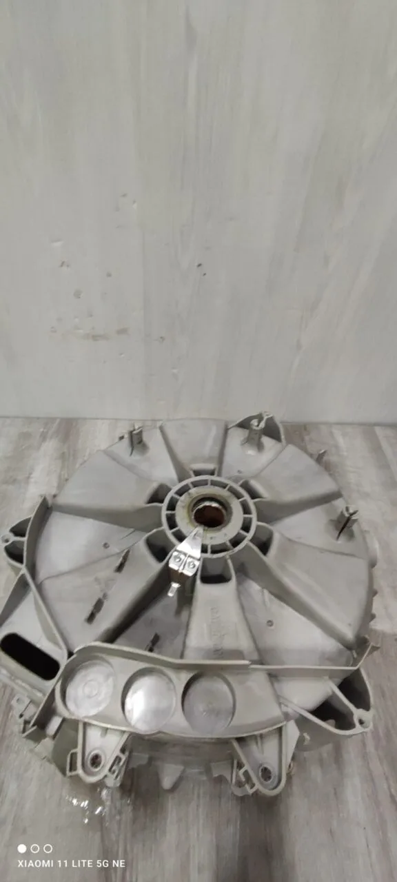 Задний полубак Electrolux 15085001 кубик