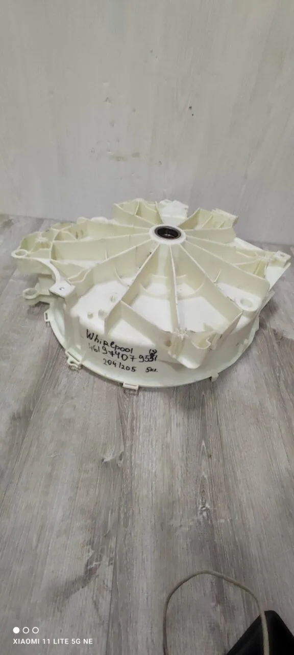 Задний полубак Whirlpool 461974079531 5кг.204/205