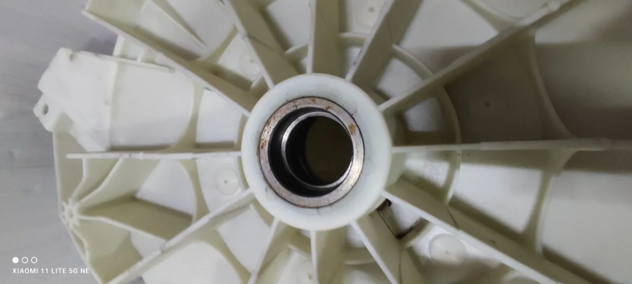 Задний полубак Whirlpool 461974079531 5кг.204/205