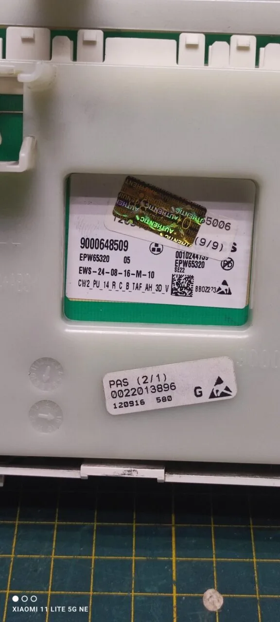 IMG_20260317_121259 Модуль Bosch WLK 2426OE/02 без проводки с дефектом пластика
