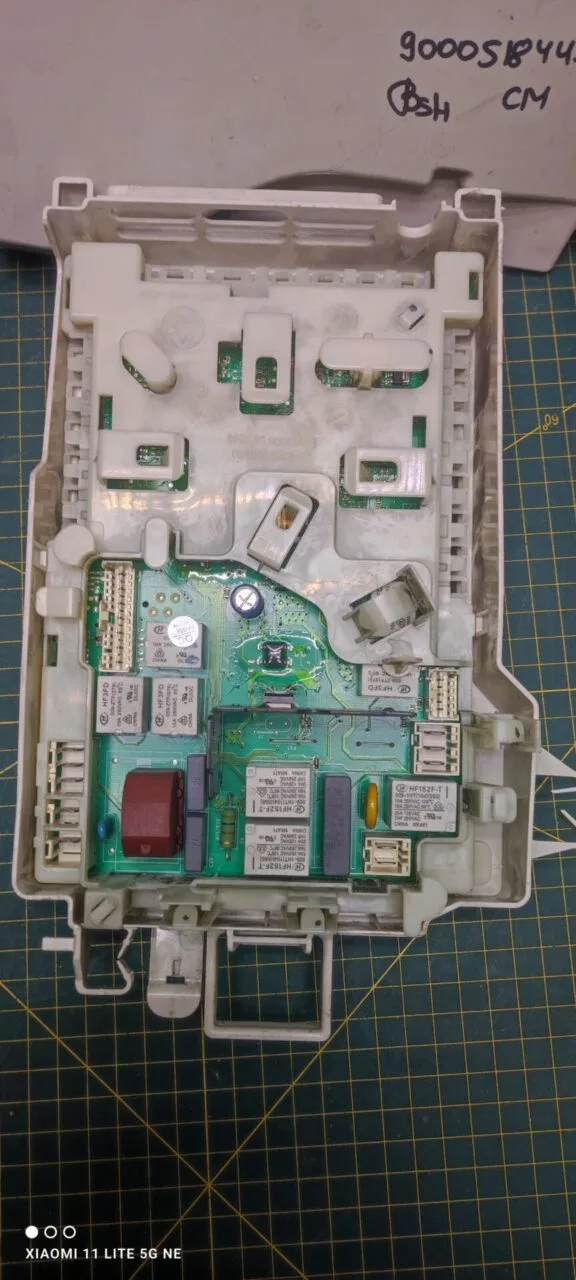 Силовой модуль Bosch 9000518445-WLM2444SOE