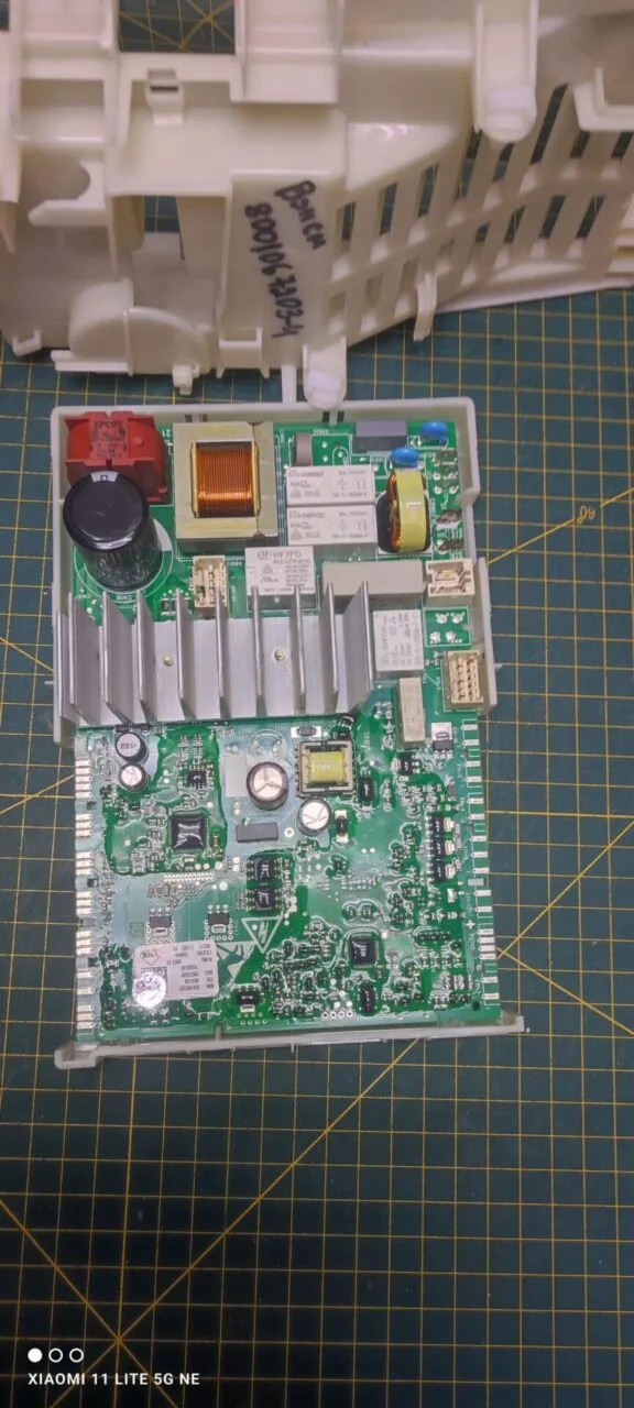 Силовой модуль Bosch 8001067203-4