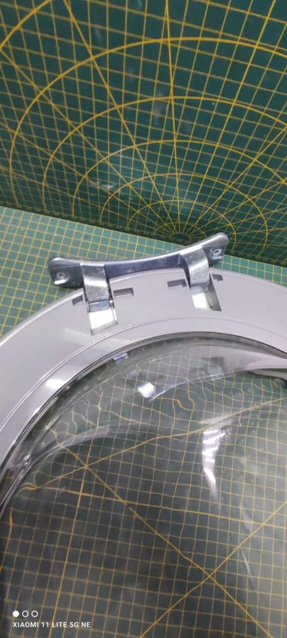 Люк Electrolux Aeg 1400619359651