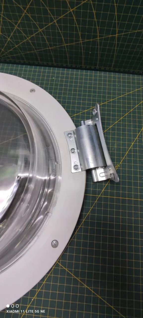 Люк Bosch Neff 663392 с сушкой