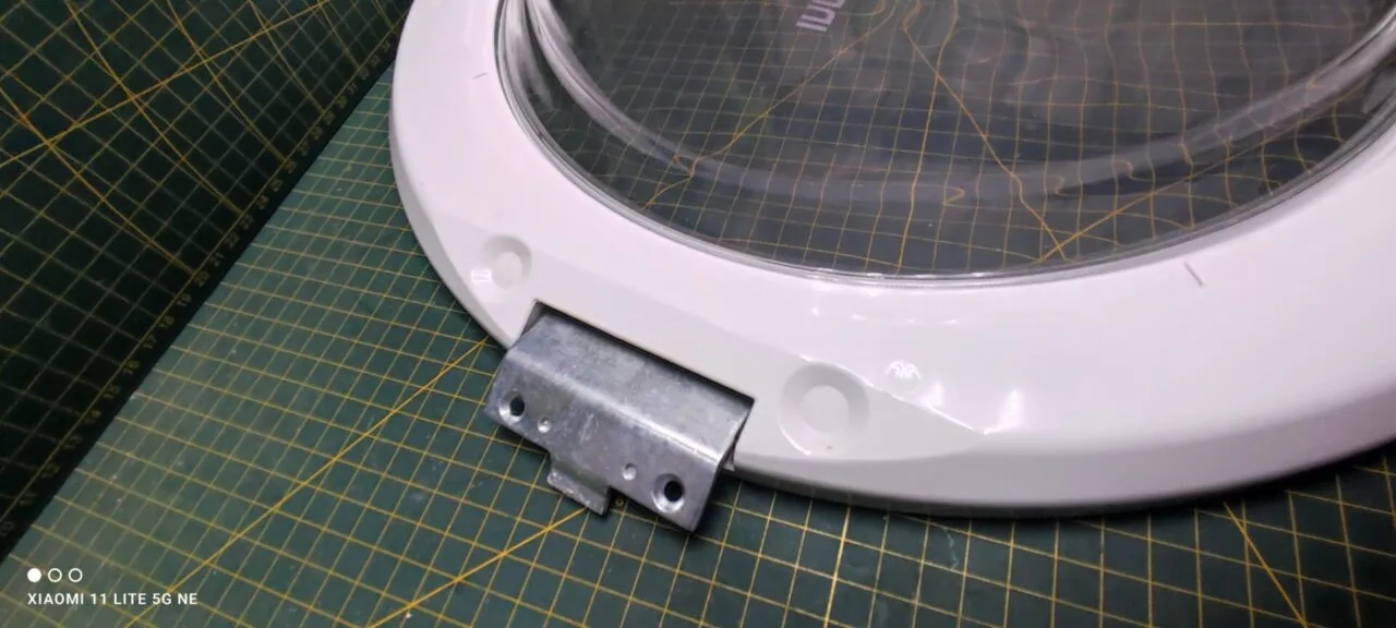 Люк Indesit C 00272454