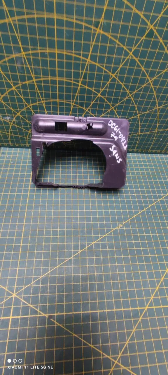 Опора крышки фильтра Samsung DC61-04227a