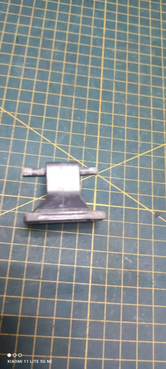 Петля люка Ariston C 00115666 / 140001591