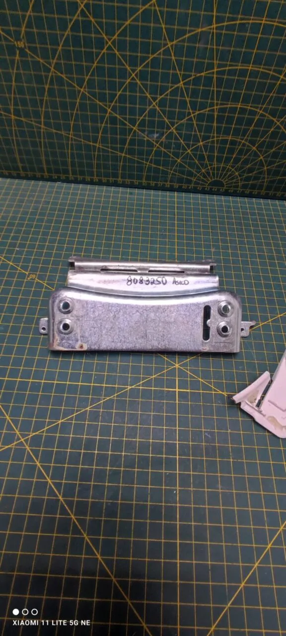 Петля люка Asko 8083250
