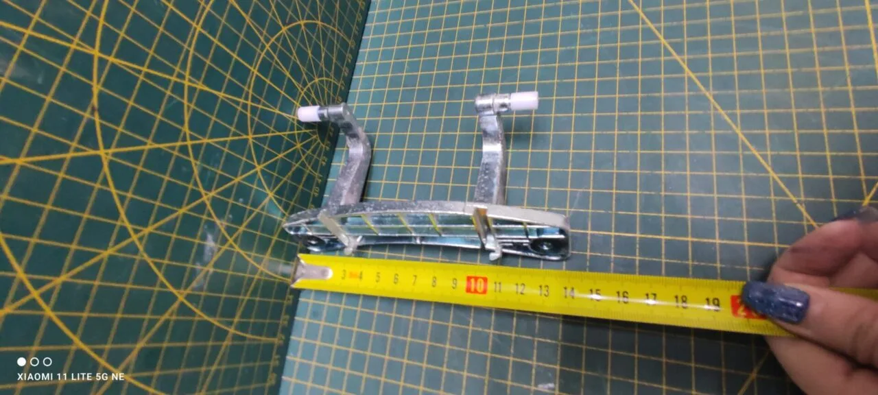 Петля люка LG 4774er2006
