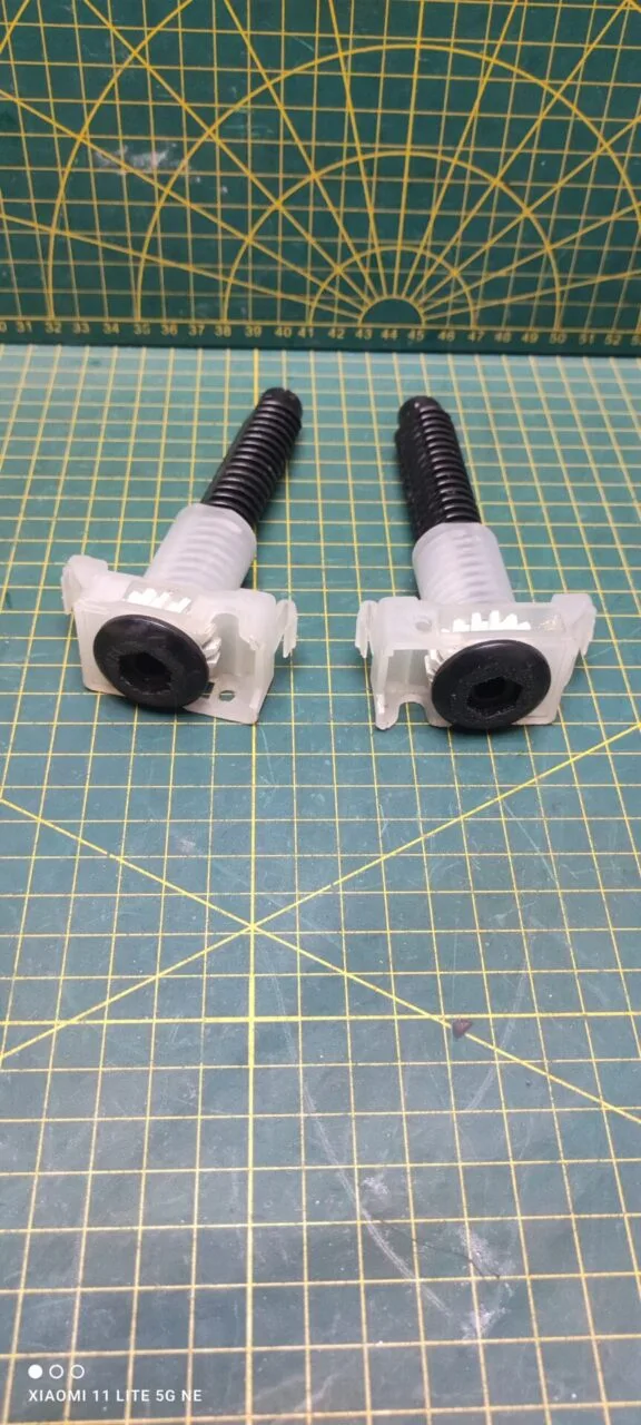 Ножки Electrolux 1173632009-3 пара