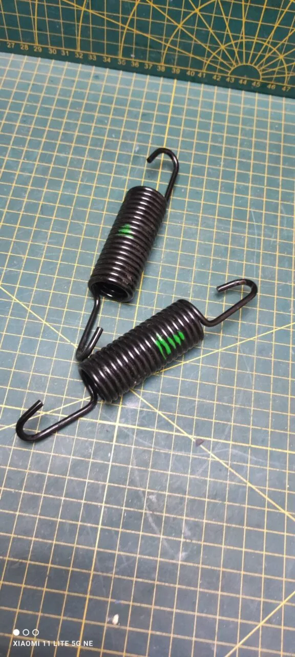 Пружина Samsung dc61-03171a зелен. пара