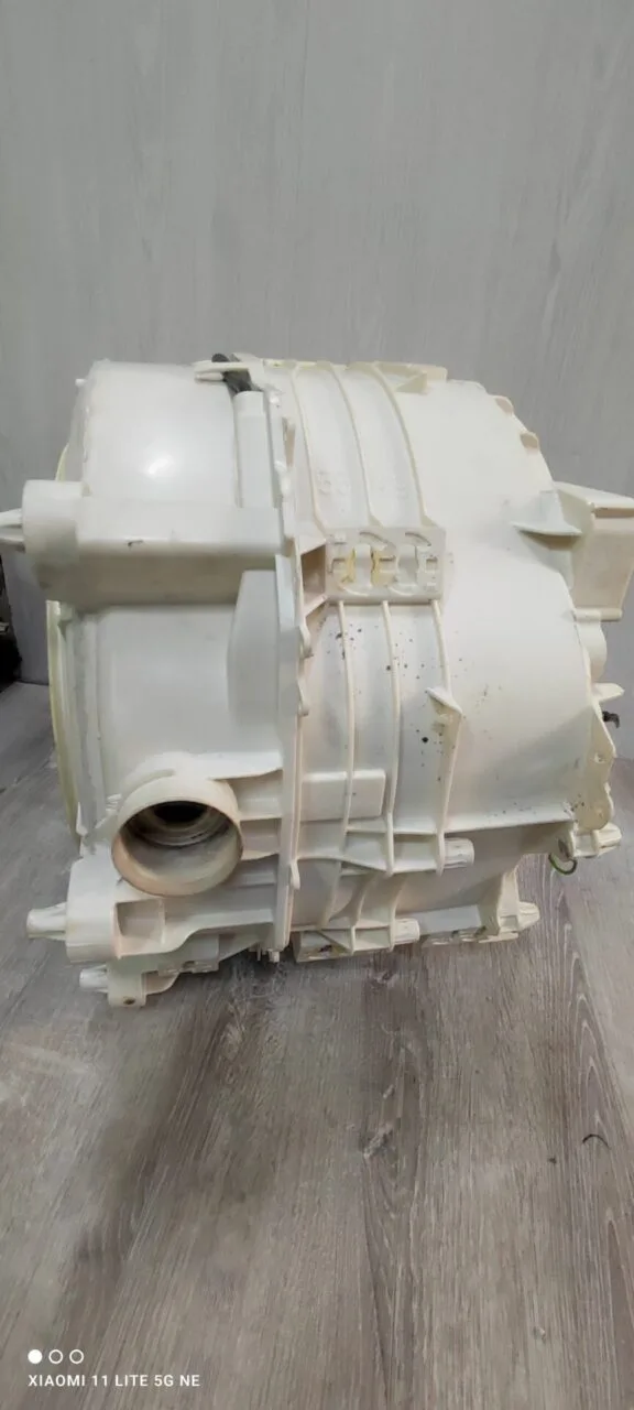 Бак в сборе Whirlpool mg074403/mg034702 (w10532599) 204/206 Только самовывоз!