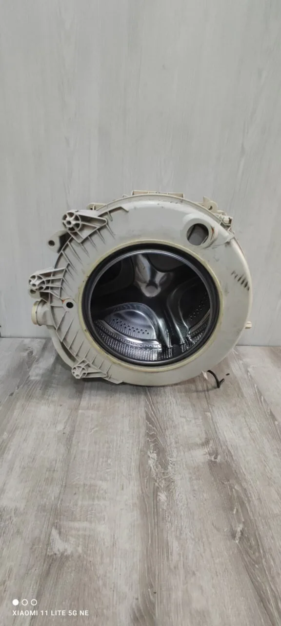 Бак в сборе Electrolux 110488000 / 110505300 3.5кг. Только самовывоз!