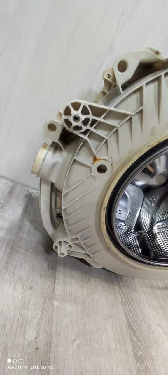 Бак в сборе Electrolux 110488000 / 110505300 3.5кг. Только самовывоз!