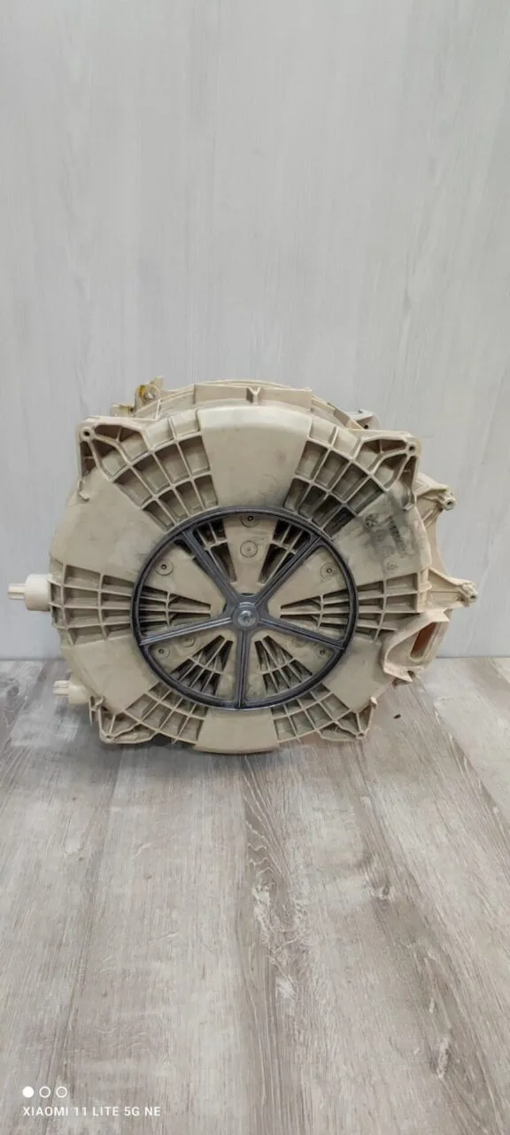 Бак в сборе Electrolux 110488000 / 110505300 3.5кг. Только самовывоз!
