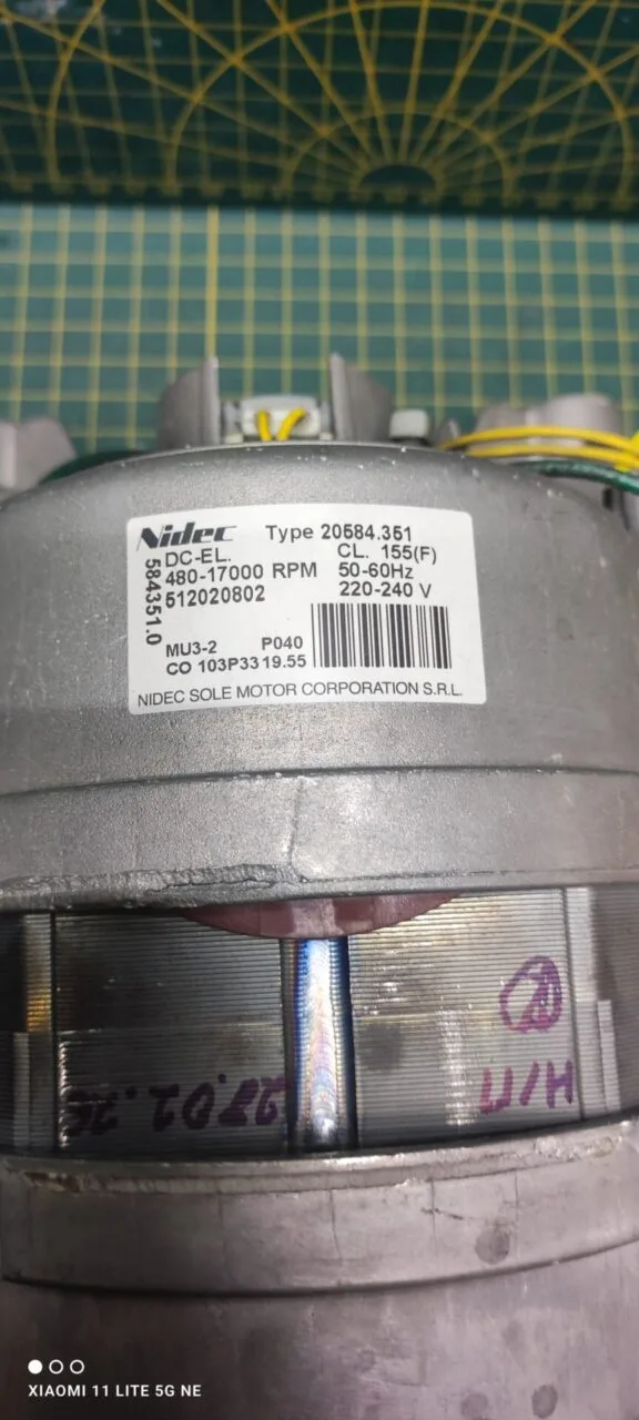 Двигатель Electrolux Nidec 512020802  -9 контактов