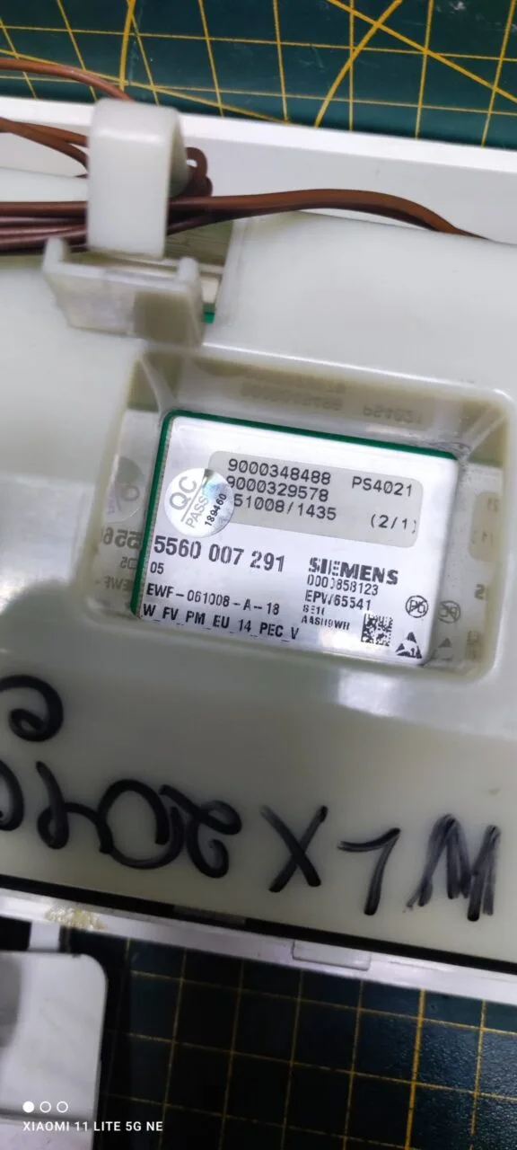 Модуль Bosch WLX 20461OE с дефектом пластика