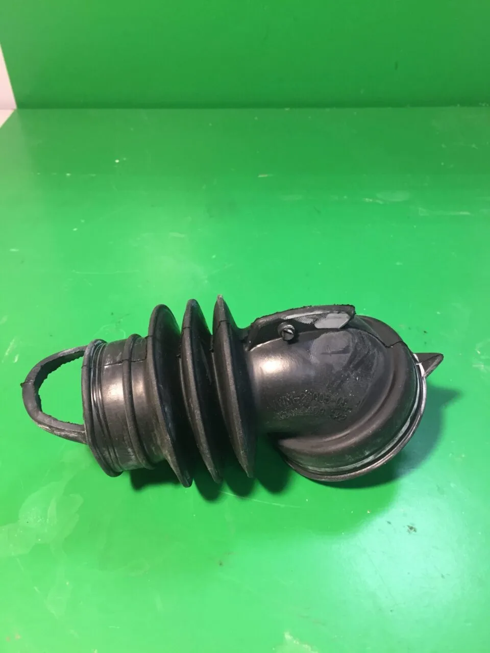 Патрубок Whirlpool 40014409