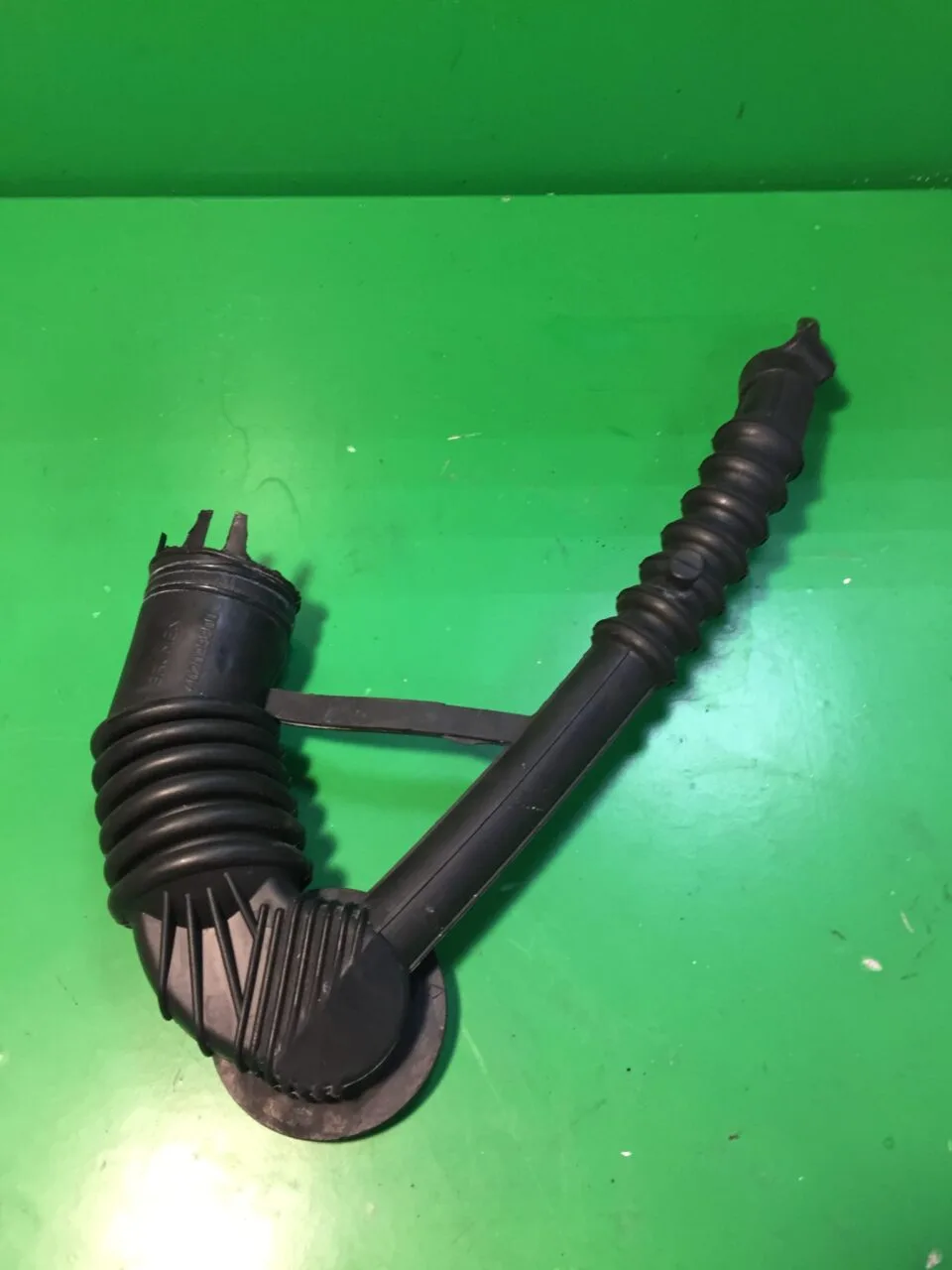 Патрубок Zanussi ELECTOLUX ARDO  4055113825 402039800